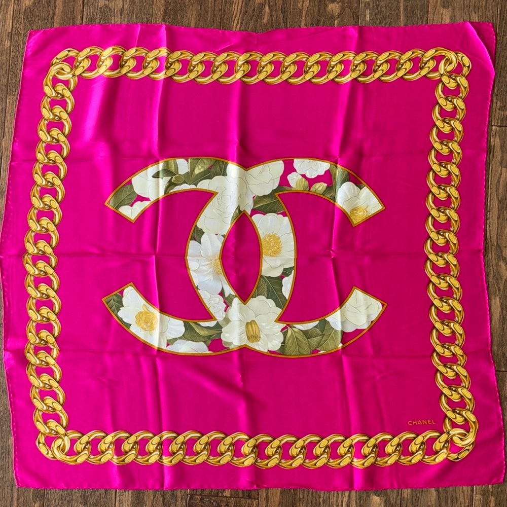 EUC Chanel Scarf!